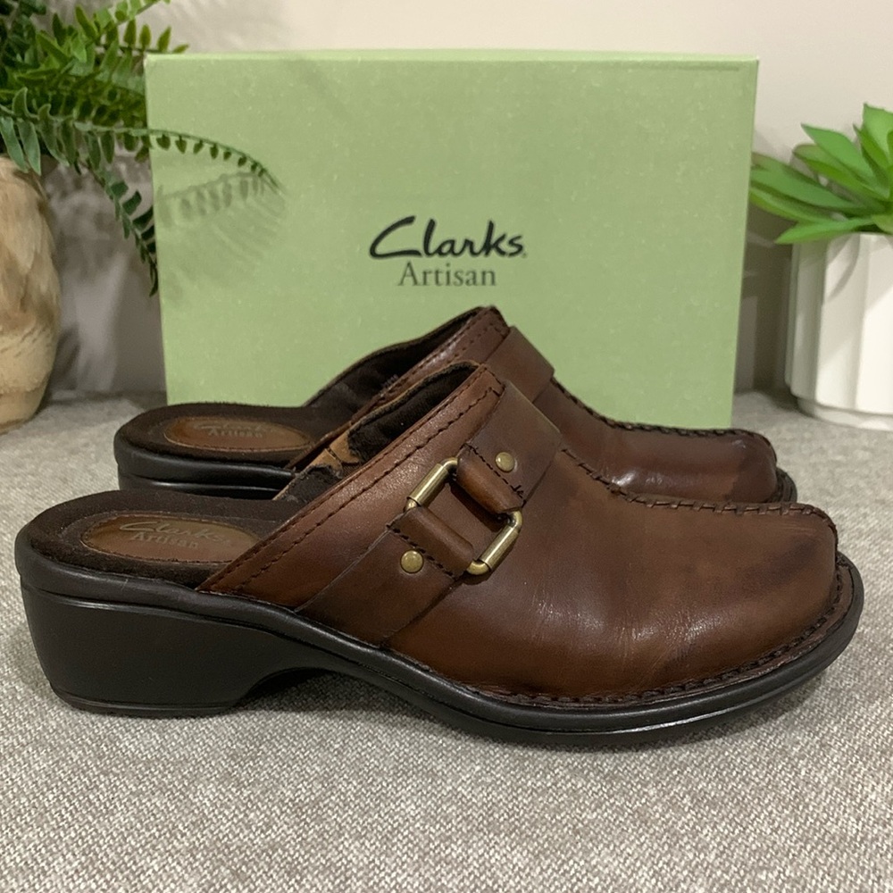 Clarks Artisan Brown Leather Clogs 7.5M